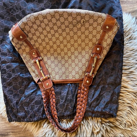 1. Additional pics Brown Gucci Pelham - Picture 10 of 16